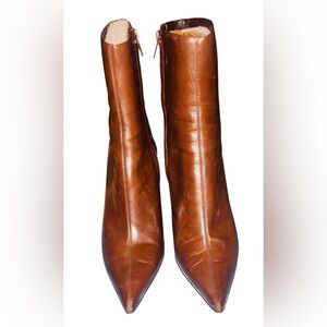 Nine West Brown Leather pointed toe Women's Boots Size 9 1/2 good condition